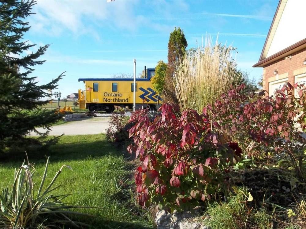 Clearview Station & Caboose B&B Creemore Extérieur photo